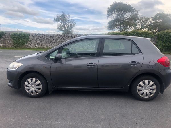 Toyota Auris Hatchback, Petrol, 2008, Grey