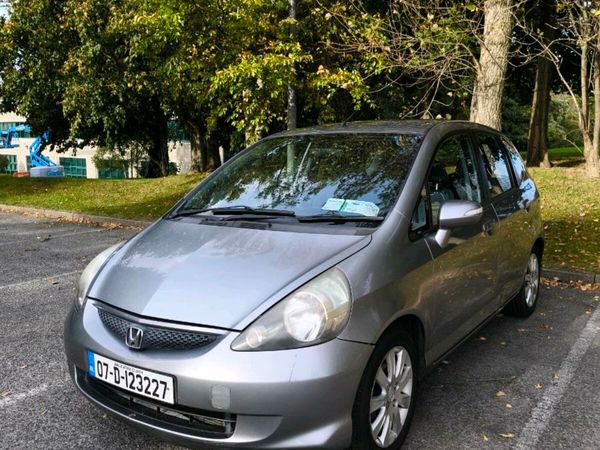 Honda Jazz Hatchback, Petrol, 2007, Silver
