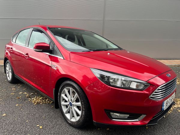 Ford Focus Hatchback, Diesel, 2018, Red