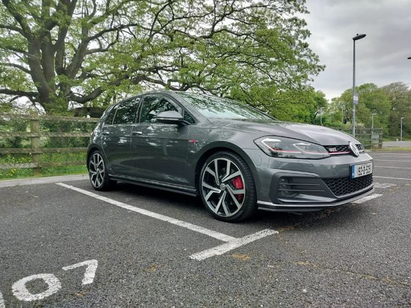 Volkswagen Golf Estate, Petrol, 2019, Grey