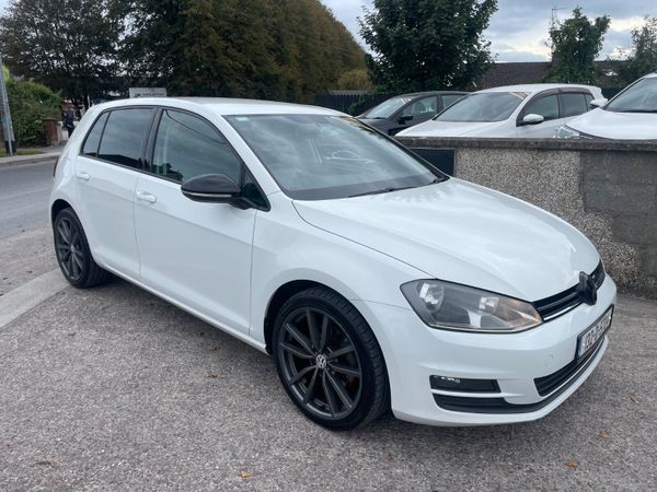 Volkswagen Golf Estate, Petrol, 2013, White