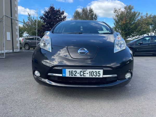 Nissan Leaf Hatchback, Electric, 2016, Black