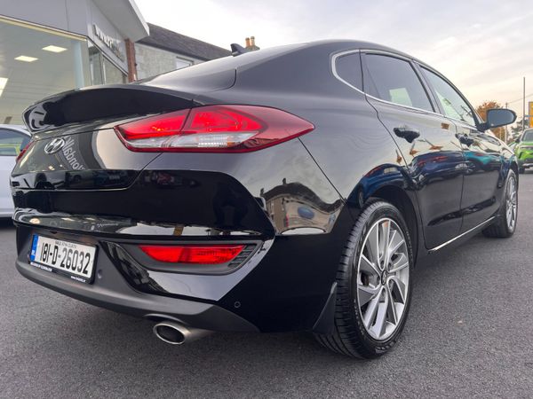 Hyundai i20 Hatchback, Petrol, 2018, Grey