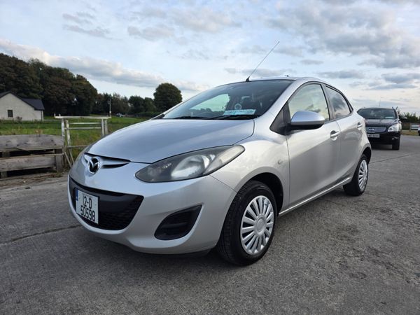 Mazda Demio MPV, Petrol, 2012, Silver