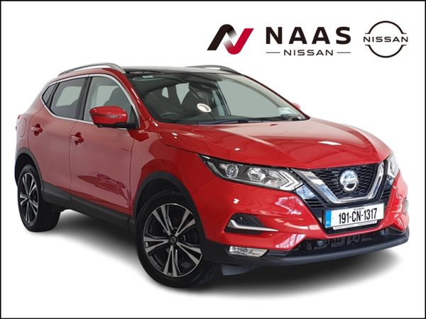 Nissan Qashqai Hatchback, Diesel, 2019, Red