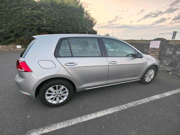 Volkswagen Golf Hatchback, Petrol, 2014, Silver