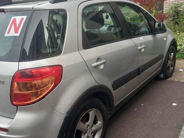 Suzuki SX4 SUV, Petrol, 2010, Silver