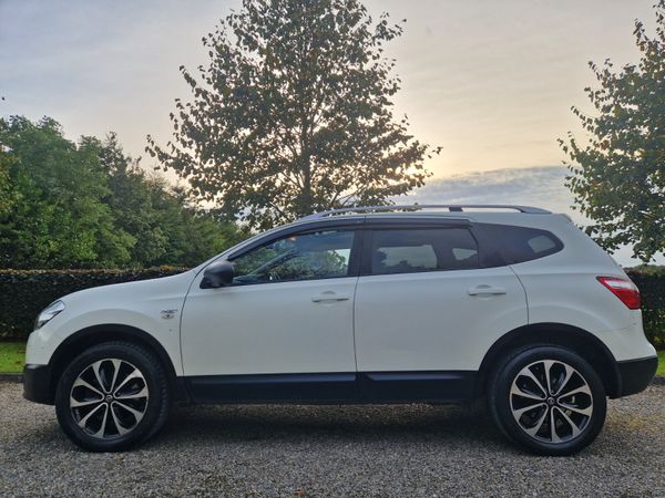 Nissan Qashqai+2 MPV, Diesel, 2013, White