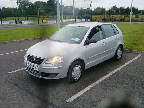 Volkswagen Polo Hatchback, Diesel, 2009, Silver