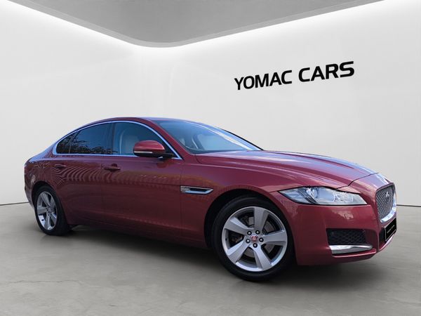 Jaguar XF Saloon, Diesel, 2018, Red