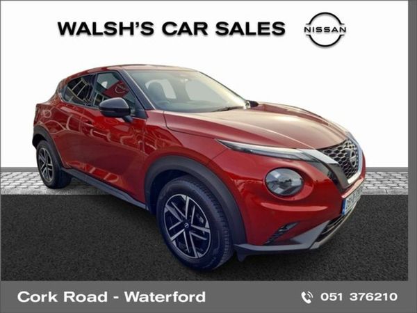 Nissan Juke MPV, Petrol, 2025, Red