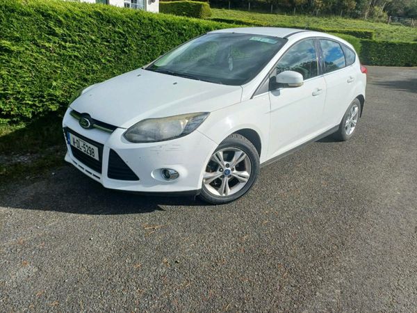 Ford Focus Hatchback, Diesel, 2011, White