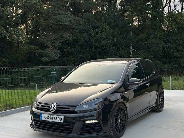 Volkswagen Golf Hatchback, Petrol, 2010, Black