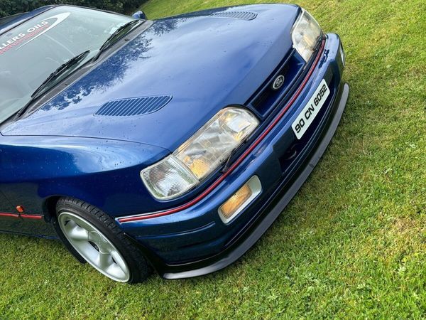 Ford Sierra Saloon, Petrol, 1990, Blue