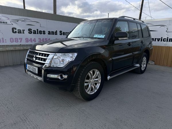 Mitsubishi Pajero SUV, Diesel, 2015, Black
