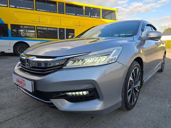Honda Accord Saloon, Petrol Hybrid, 2016, Silver