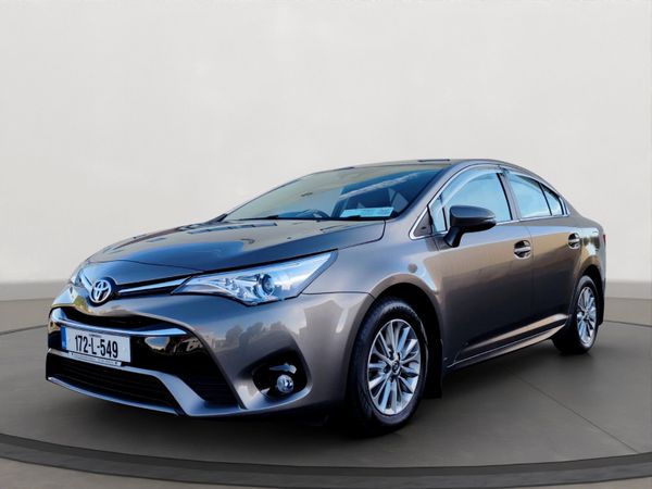 Toyota Avensis Saloon, Diesel, 2017, Grey
