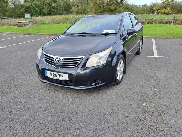 Toyota Avensis Saloon, Diesel, 2011, Grey