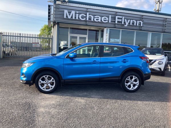 Nissan Qashqai Hatchback, Diesel, 2019, Blue