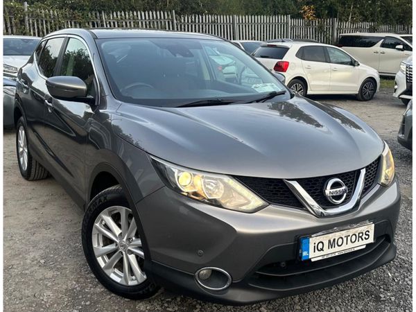 Nissan Qashqai SUV, Diesel, 2014, Grey