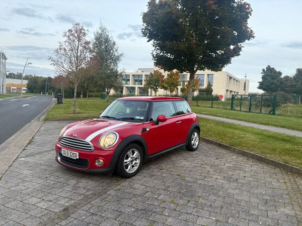 Mini One Hatchback, Petrol, 2013, Red