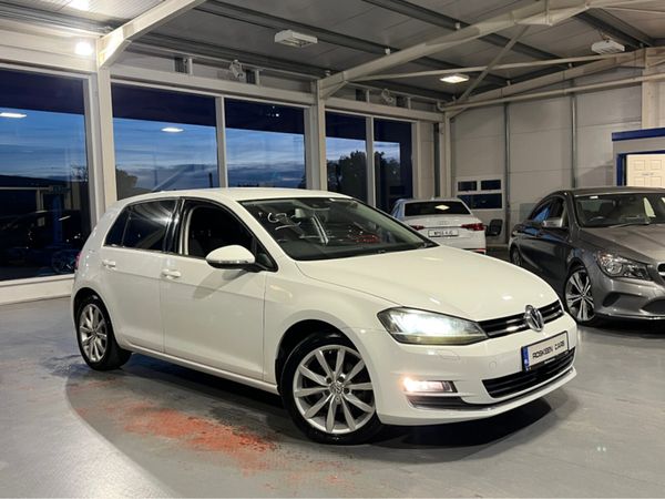 Volkswagen Golf Hatchback, Petrol, 2016, White