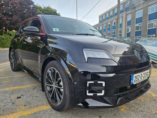 Renault 5 E-Tech Hatchback, Electric, 2025, Black