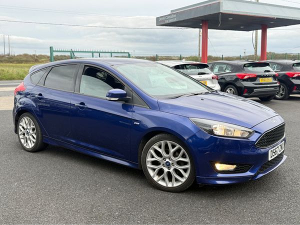 Ford Focus Hatchback, Diesel, 2017, Blue