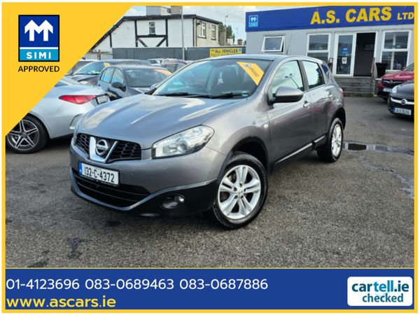 Nissan Qashqai SUV, Petrol, 2013, Grey