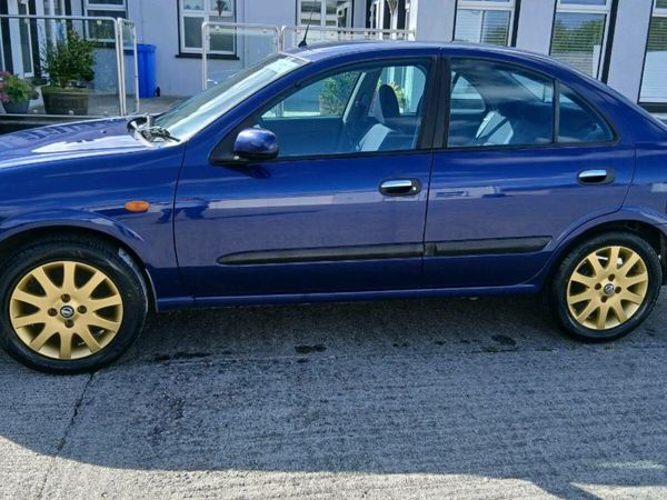 Nissan Almera Saloon, Petrol, 2004, Blue