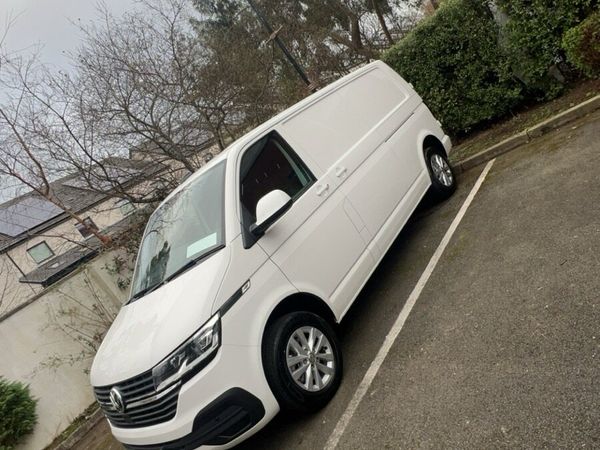 Volkswagen Transporter Van, Diesel, 2024, White