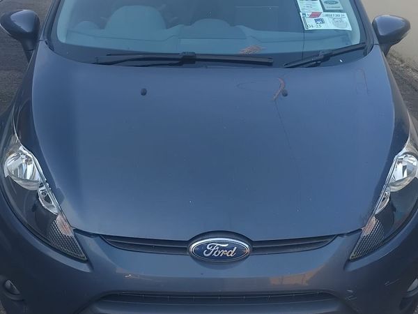 Ford Fiesta Hatchback, Petrol, 2011, Blue