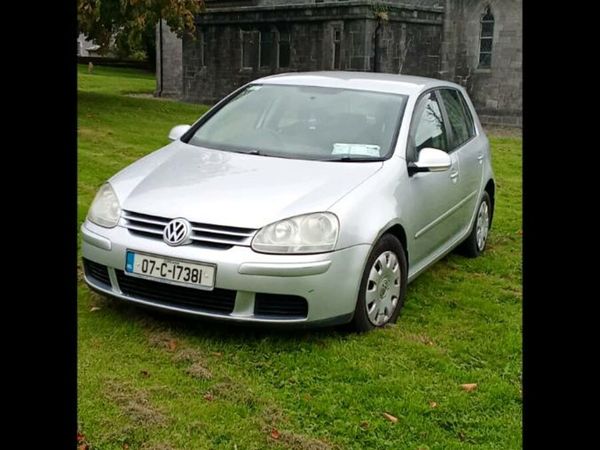 Volkswagen Golf Hatchback, Petrol, 2007, Silver