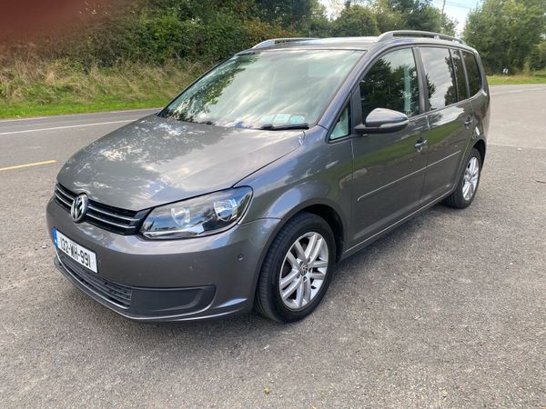 Volkswagen Touran MPV, Diesel, 2013, Grey