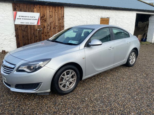 Opel Insignia Saloon, Diesel, 2014, Silver