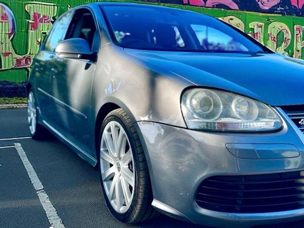 Volkswagen Golf Hatchback, Petrol, 2008, Grey