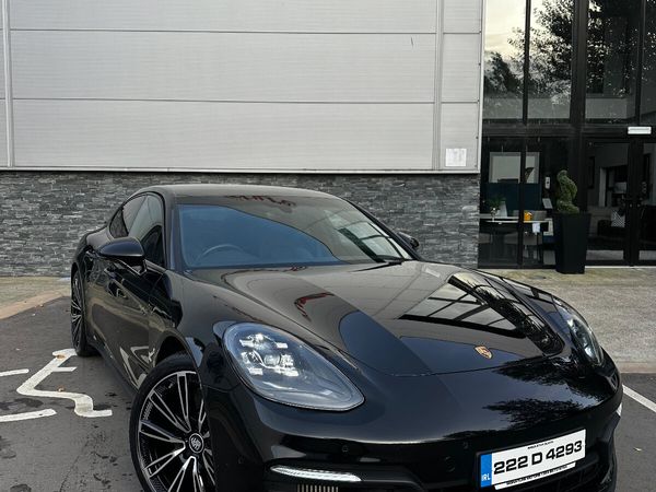 Porsche Panamera Hatchback, Petrol Plug-in Hybrid, 2022, Black
