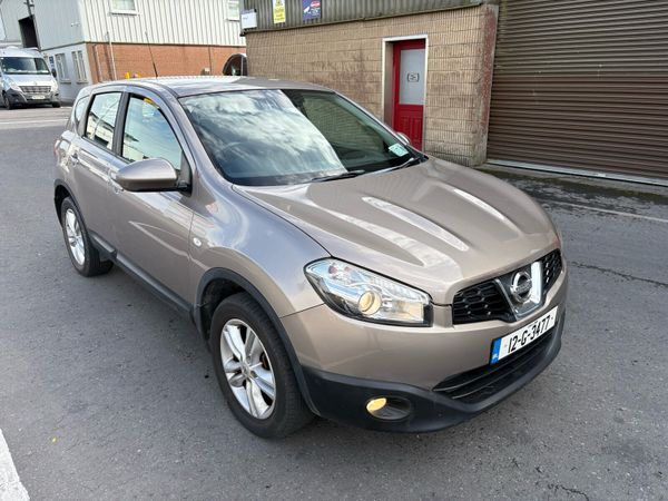 Nissan Qashqai Hatchback, Diesel, 2012, Brown