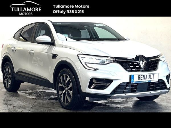 Renault Arkana Hatchback, Petrol, 2022, White