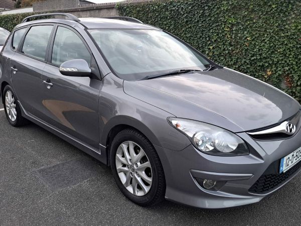 Hyundai i30 Estate, Diesel, 2012, Grey