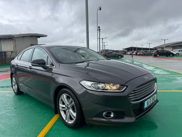 Ford Mondeo Hatchback, Diesel, 2016, Grey
