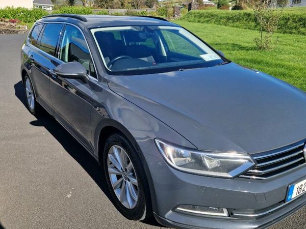 Volkswagen Passat Estate, Diesel, 2018, Grey