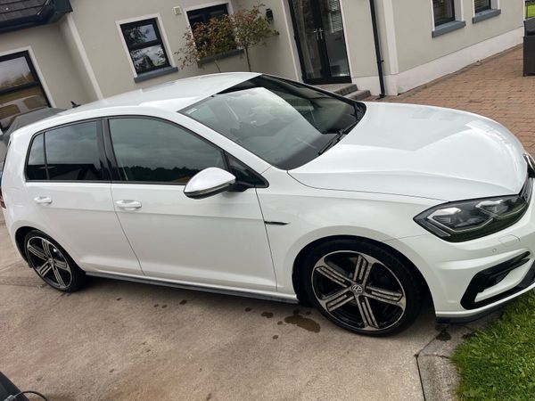 Volkswagen Golf Hatchback, Petrol, 2017, White