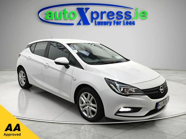 Opel Astra Hatchback, Petrol, 2018, White
