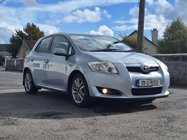 Toyota Auris Hatchback, Diesel, 2009, Blue