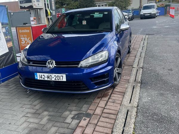 Volkswagen Golf Hatchback, Petrol, 2014, Blue