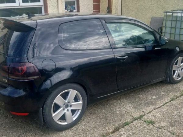 Volkswagen Golf Hatchback, Diesel, 2009, Black