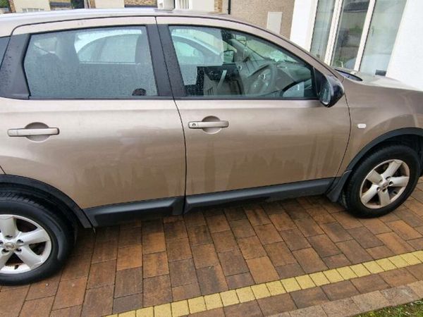 Nissan Qashqai Hatchback, Petrol, 2008, Brown
