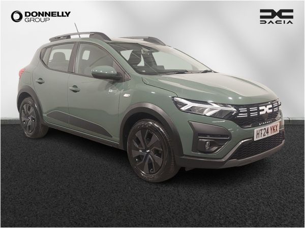 Dacia Sandero Stepway Hatchback, Petrol, 2024, Green