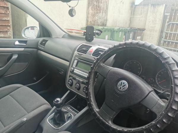 Volkswagen Golf Hatchback, Petrol, 2007, Grey